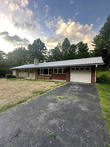 330 Pine Forest Ln Photo 1