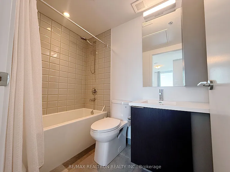203 College St #1908 — Photo 8