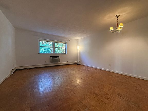 5th image of 5050 Washington St APT 553