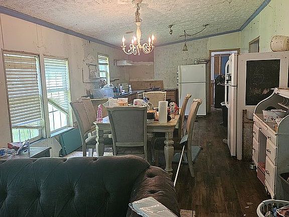 2nd image of 11945 S Bay Ct