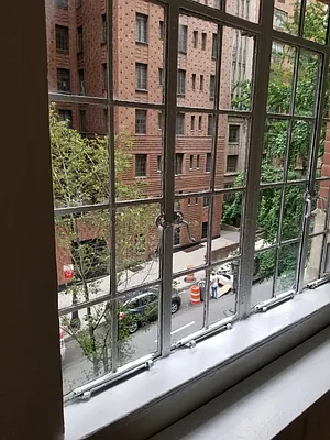 Rented by United Realty Equities | media 7