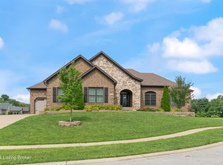 9713 Gutenberg Rd, Jeffersontown, KY 40299