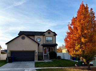 2475 Craig Ln, Syracuse, UT 84075