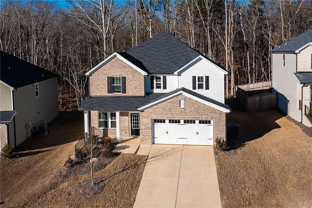 61 Longleaf St — Photo 1