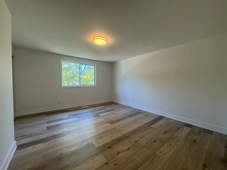 351 Murray St #B02 — Photo 11
