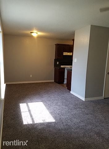 BR1603 - Living Room 3