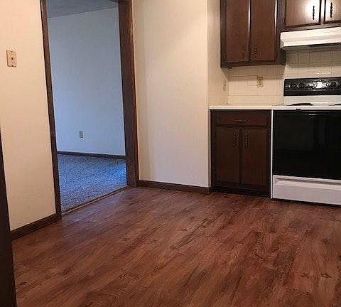 4th image of 307 S 4th St APT 17