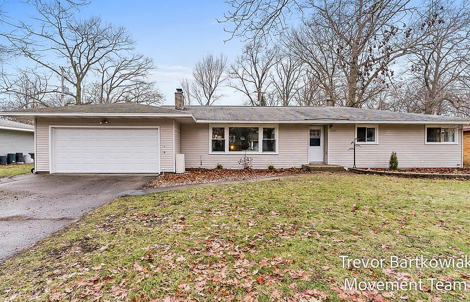 1st image of 2337 Vincent Dr