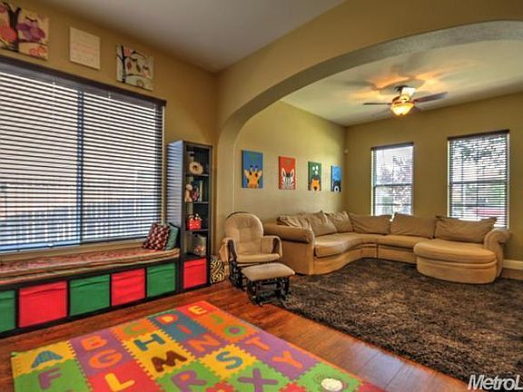 4th image of 1779 Huerto Pl