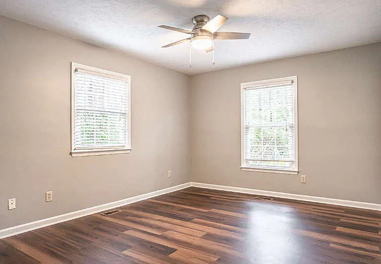 120 Fox Hunt Ln — Photo 20
