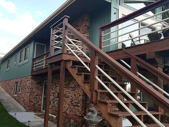 3rd image of 876 Wolverine Dr