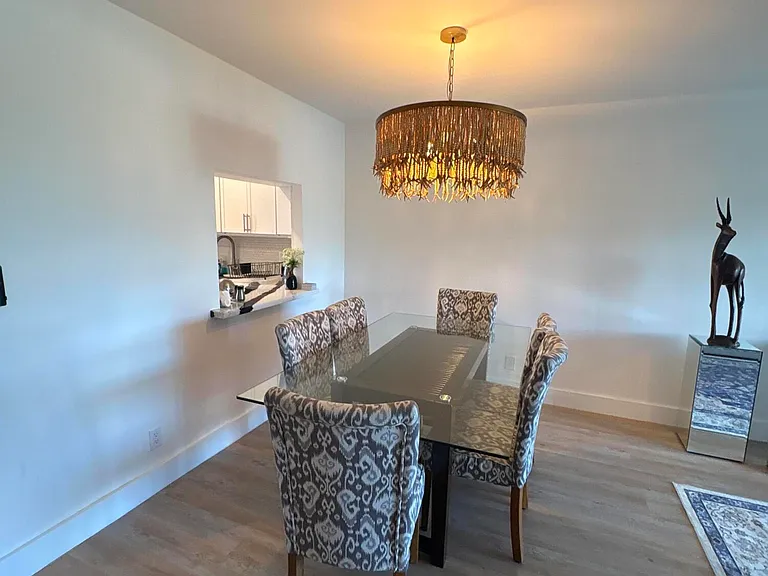 608 NE 2nd St #432 — Photo 7