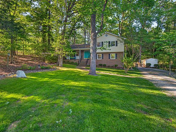 2nd image of 1202 Cassandra Dr