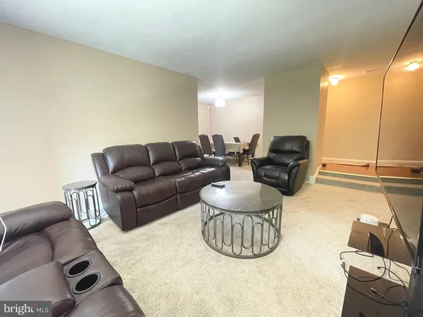 11226 Cherry Hill Rd APT 103, Beltsville, MD 20705