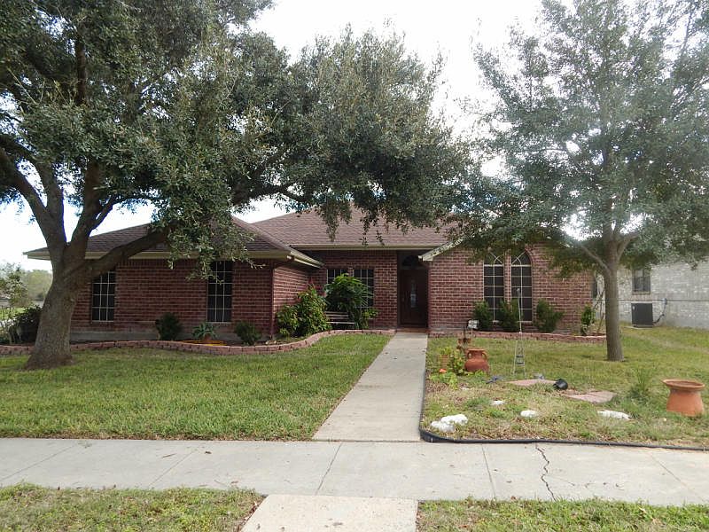 1st image of 4034 Nichols Dr