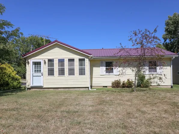1084 Fir Dr, Mansfield, OH 44906