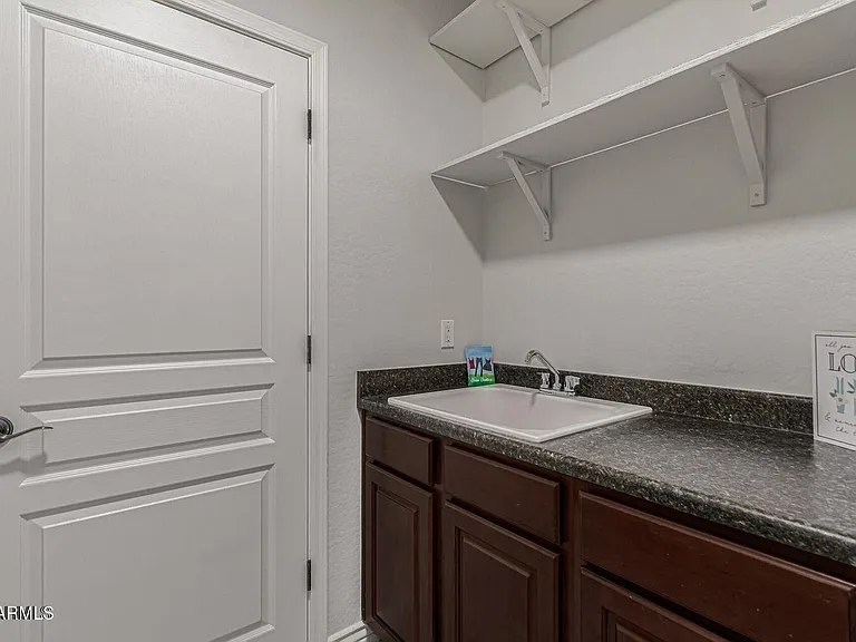 3407 E Glacier Pl — Photo 15