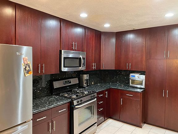 remodeled in 2019 gourmet kitchen.