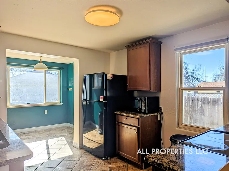 4544 S Grant St — Photo 14