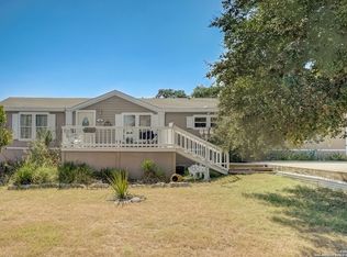 422 Private Road 1524, Bandera, TX 78003