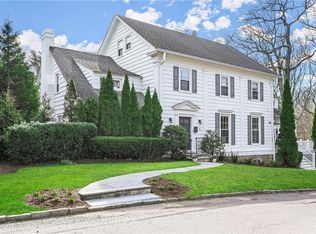 75 Walworth Ave, Scarsdale, NY 10583