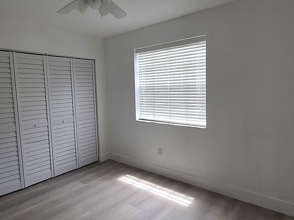 5th image of 1301 S Franklin Ave