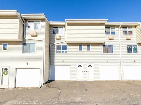 220 Main Street #9E, New Hartford, CT 06057