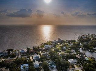 134 Carlyle Dr, Palm Harbor, FL 34683