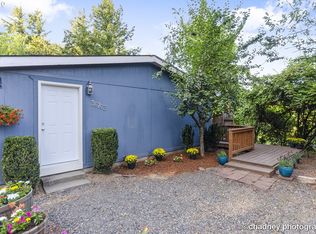 36703 E Hist Columbia River Hwy, Corbett, OR 97019