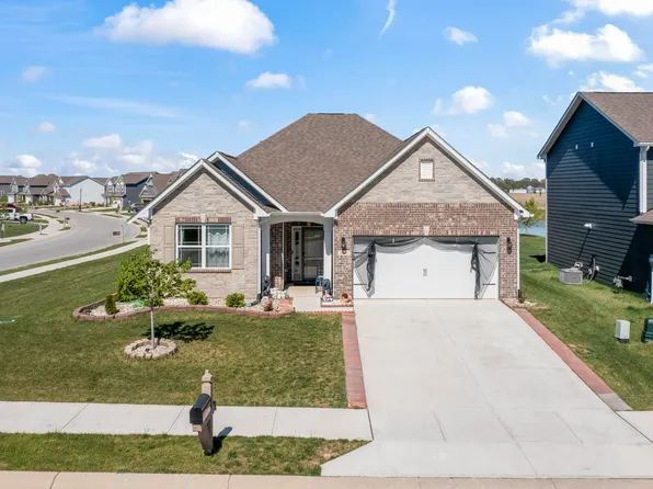 5805 Flat Hill Dr, Indianapolis, IN 46239