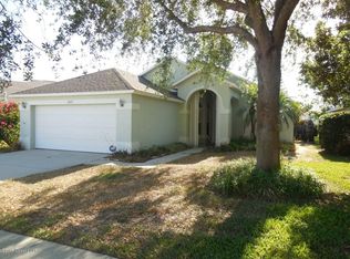 1067 Pine Creek Cir NE, Palm Bay, FL 32905
