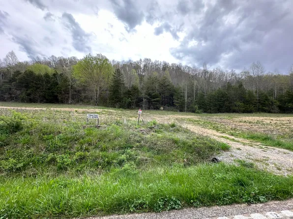 6282 W 635th Hwy, Science Hill, KY 42553