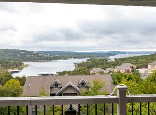 8 Treehouse Ln APT 3, Branson, MO 65616