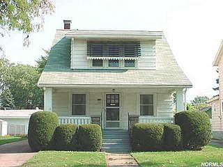 2nd image of 125 Hawthorne St