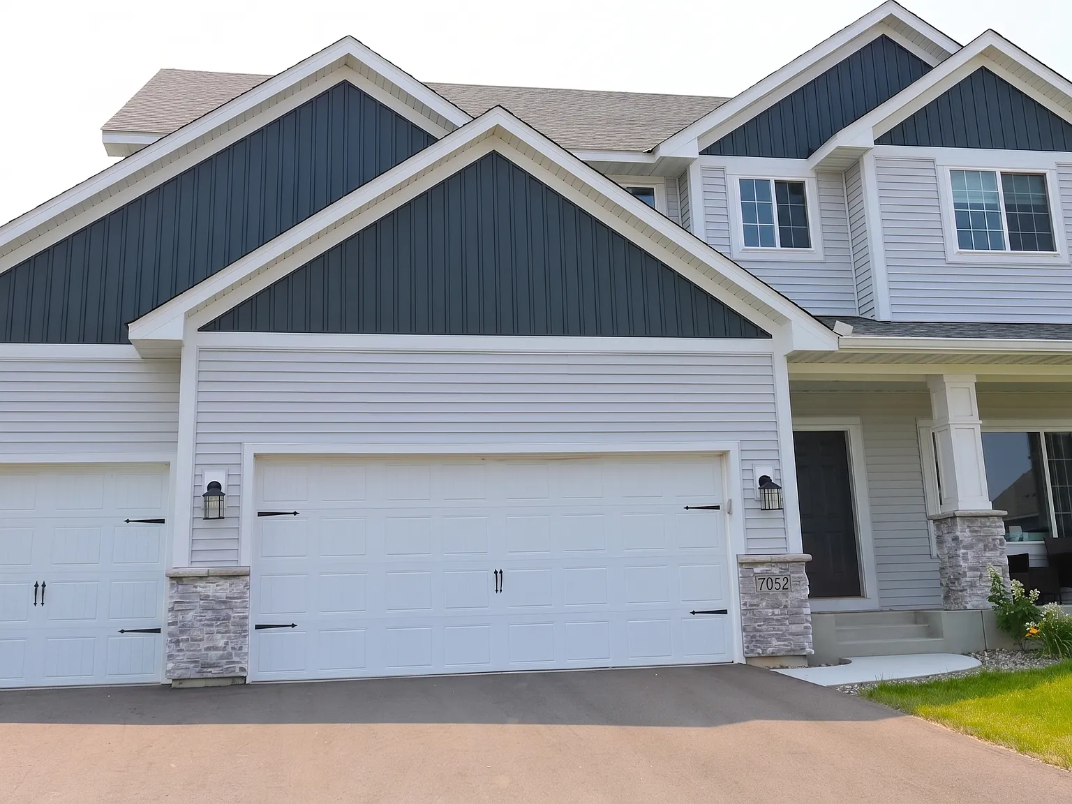 6 bed, 3.5 bath, 4143 sqft, $4,250 — Photo 2