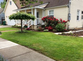 11670 SW 12th St, Beaverton, OR 97005