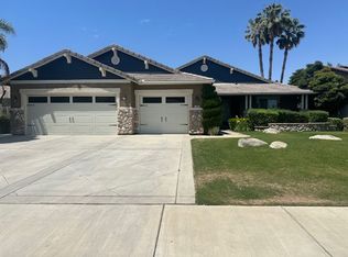 10004 Jersey Shore Dr, Bakersfield, CA 93314