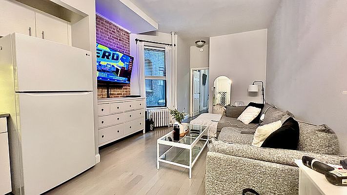 1st image of 726 Amsterdam Ave APT 2B
