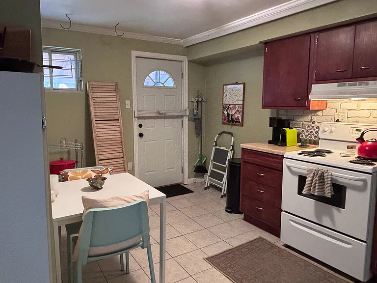 510 S Trenton Ave #2 — Photo 3