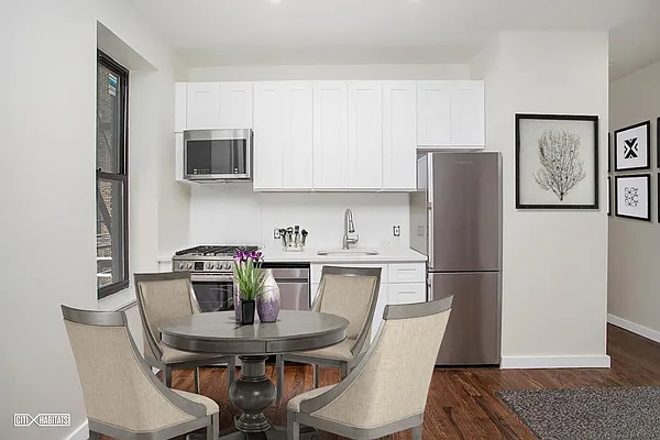 Rented by Citi Habitats | media 22