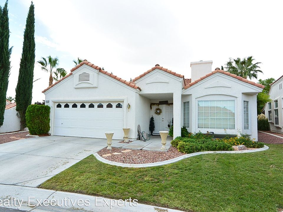 1st image of 7449 Desert Flame Ct