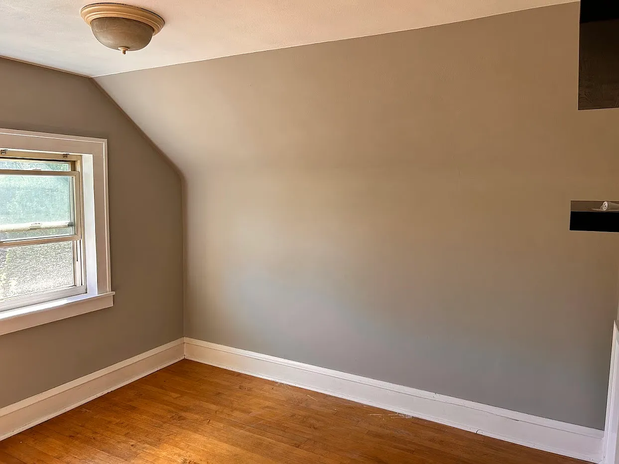 2 bed, 950 sqft, $1,290 — Photo 2
