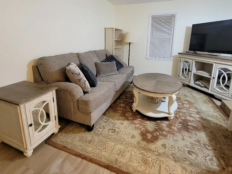 1408 Torney Ave — Photo 9