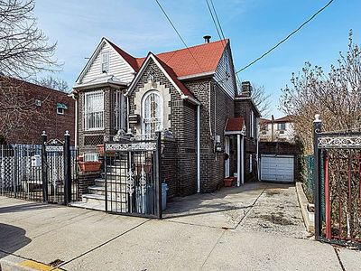1055 Underhill Ave, Bronx, NY, 10472