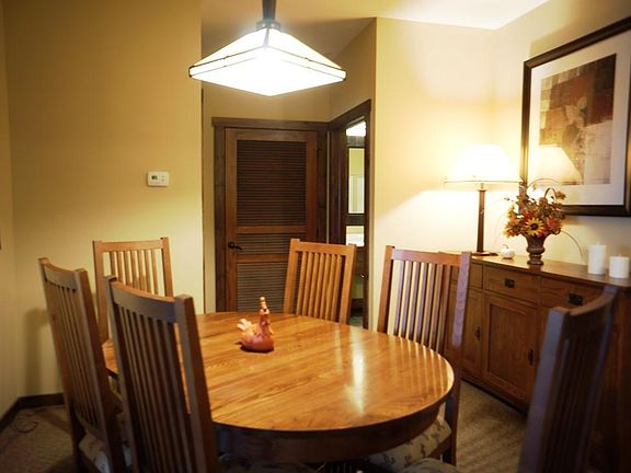 5th image of 211 Soaring Eagle Ldg