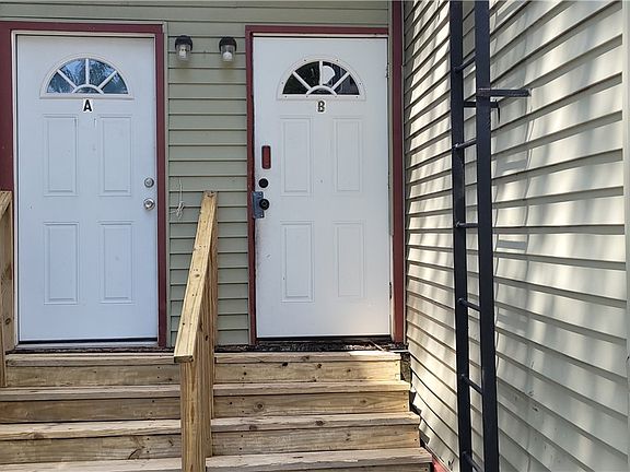 2nd image of 741-743 Hudson Ave #741