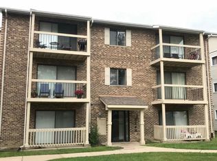 3326 184th St APT 1N, Homewood, IL 60430