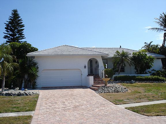 2nd image of 739 Orchid Ct