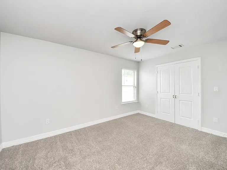6613 Morrow St — Photo 3