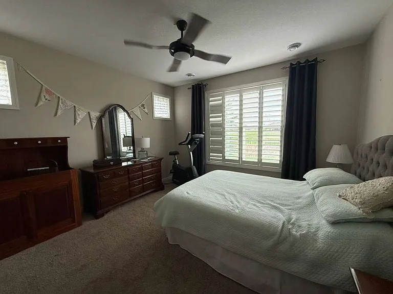 9214 Kaiser Cir NE — Photo 16